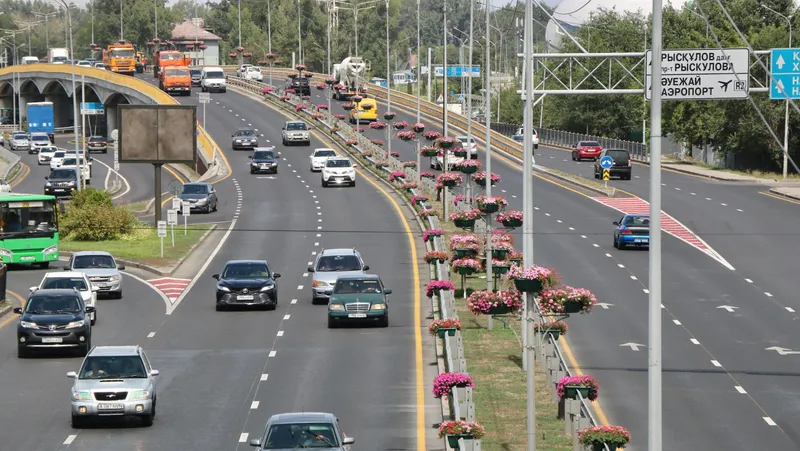 В Алматы у должников по налогу начали забирать авто на штрафстоянку