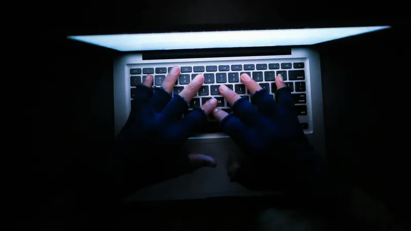 Мошенники придумали новую схему с письмами налоговой по Казахстану